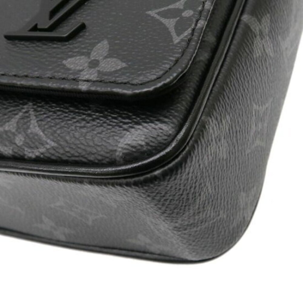 Louis Vuitton Monogram Eclipse Black District - image 5